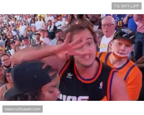 公牛队与太阳队激战正酣球迷期待精彩对决与惊艳表现