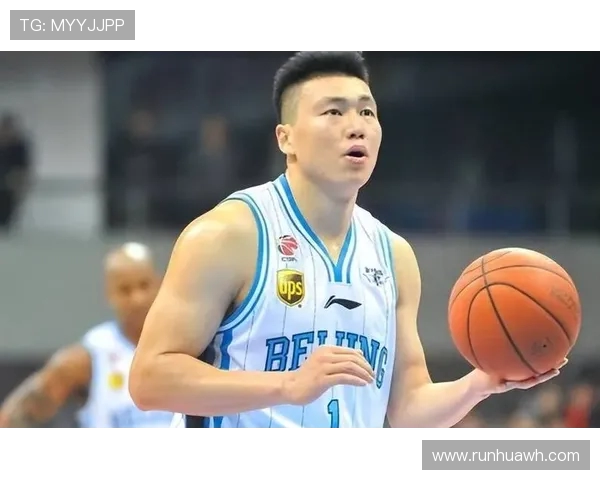 李根的篮球之路:从青涩少年到职业赛场的辉煌蜕变与奋斗历程 李根的篮球之路:从青涩少年到职业赛场的辉煌蜕变与奋斗历程