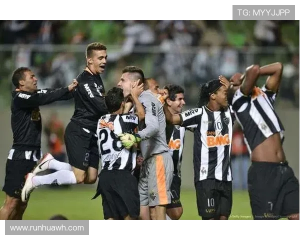 河床与格雷米奥比赛比分分析及精彩瞬间回顾 河床与格雷米奥比赛比分分析及精彩瞬间回顾