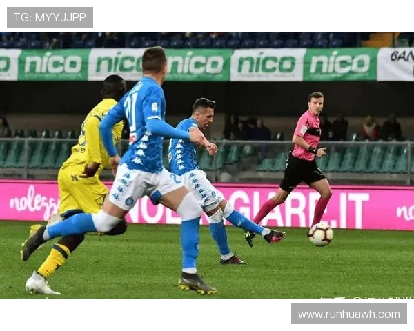 特鲁瓦与斯特拉斯堡激战在即谁能在法甲赛场上笑到最后