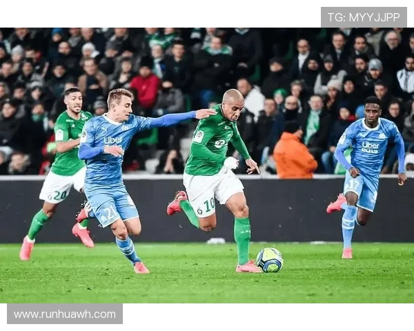 诺丁汉与谢三周的精彩对决揭示英超新赛季的竞争格局与球队实力分析 诺丁汉与谢三周的精彩对决揭示英超新赛季的竞争格局与球队实力分析