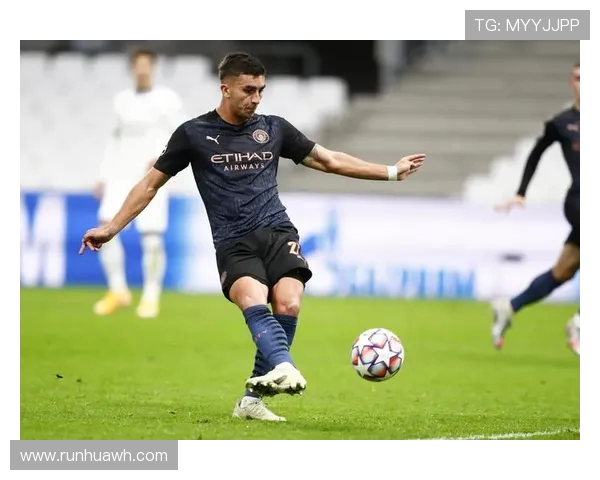 费兰托雷斯的成长之路：从青训新星到世界足球舞台的闪耀之星