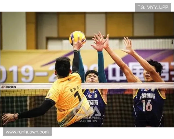 赛后复盘:上海羽毛球队与南京羽毛球队的竞技状态分析与比较 赛后复盘:上海羽毛球队与南京羽毛球队的竞技状态分析与比较