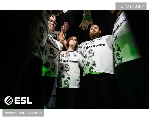 CSGO热议：V5战队配合问题引发玩家热烈讨论与争议